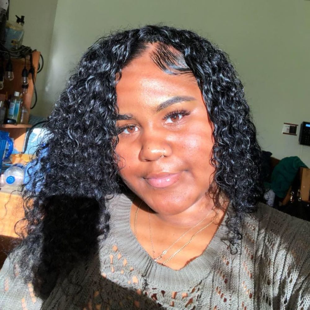 Meet your Posher, Jazmin